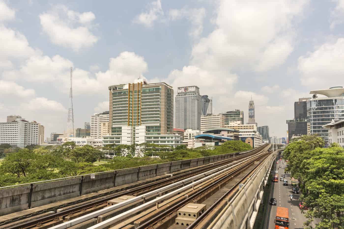 Mit der Skytrain Ins Zentrum von Bangkok zum einkaufen…