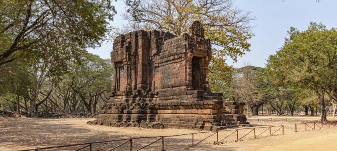 Ta Pha Daeng Schrein